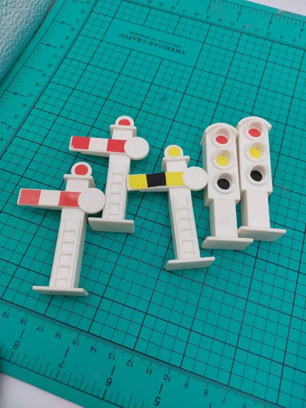 Thomas The Train And Friends Stop Lights Signal Lot Of 5 READ